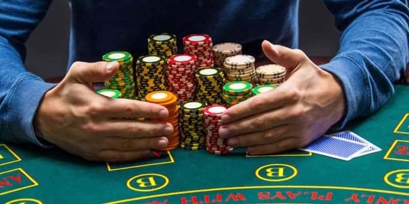 Vào tiền Baccarat hợp lý để có thể bất bại trong game